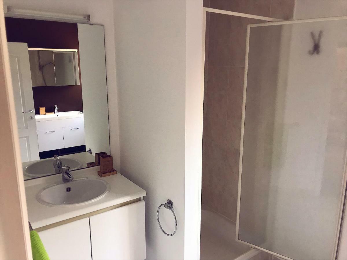 Villa Dakota - Jacuzzi, Zwembad, Playstation デュルビュイ エクステリア 写真